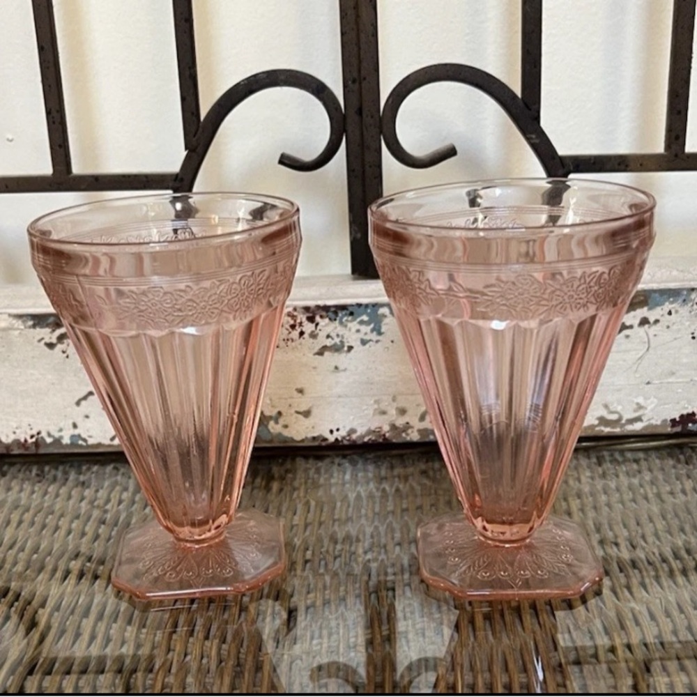Jeanette Depression Glass Pink Adam Floral 1930’s Set of 2 Ice Cream Glasses